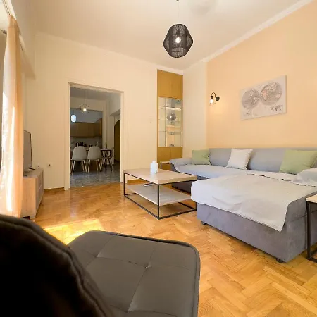 Pafou Cozy 102 Sqm Apt In Athens